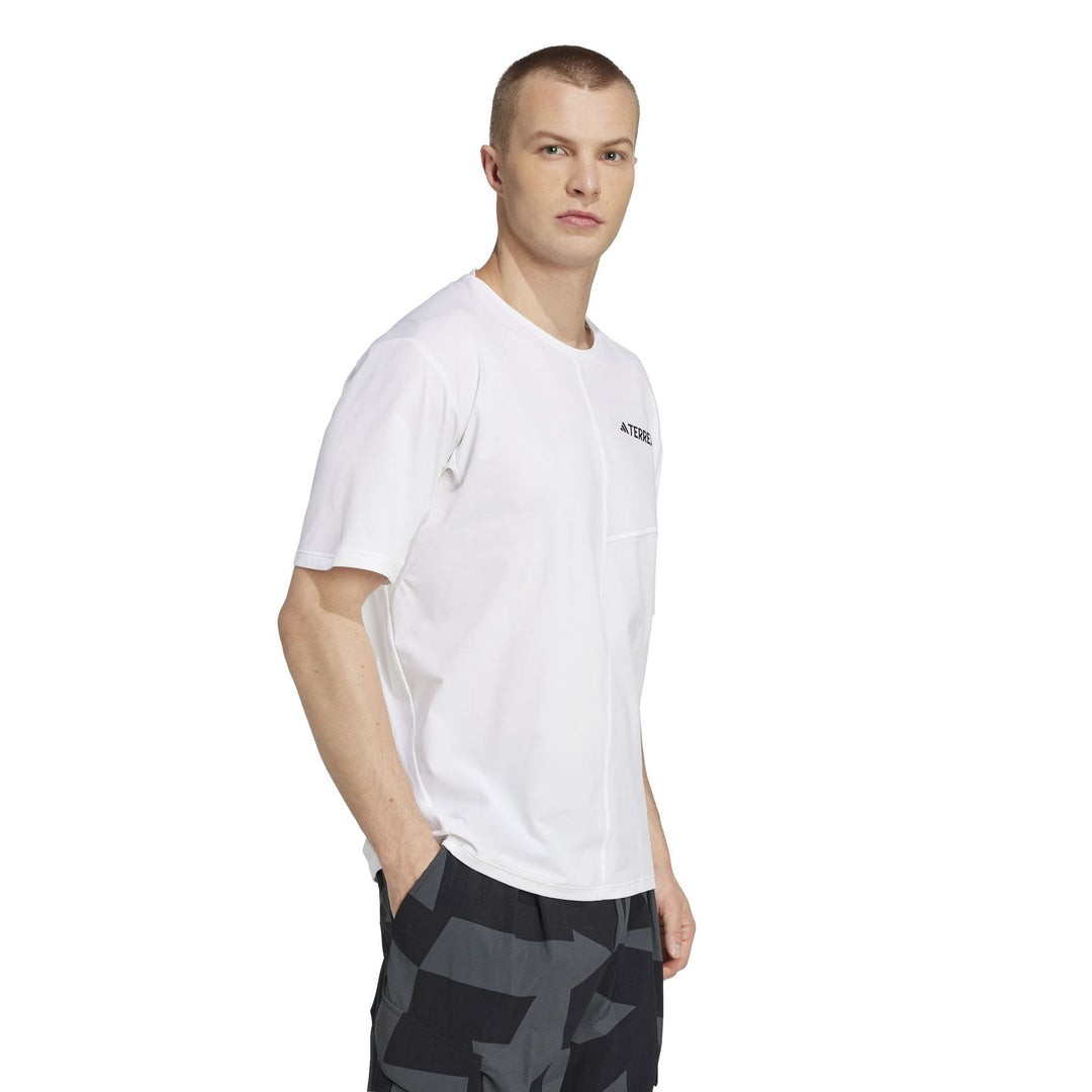 adidas Mt Tee - white