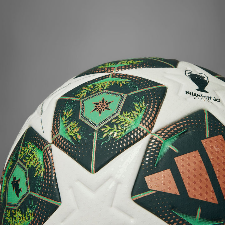 adidas UCL Pro Fußballball