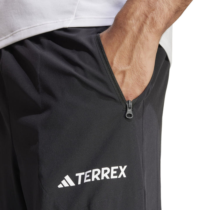 adidas Mt Ess Pants Trainingshose