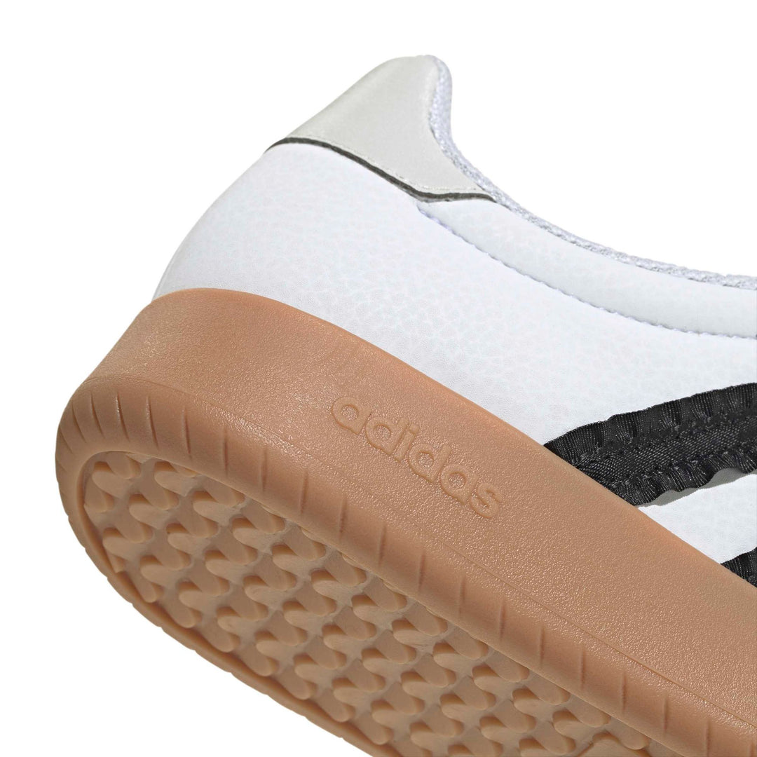adidas Barreda - ftwwht/cblack/gum10