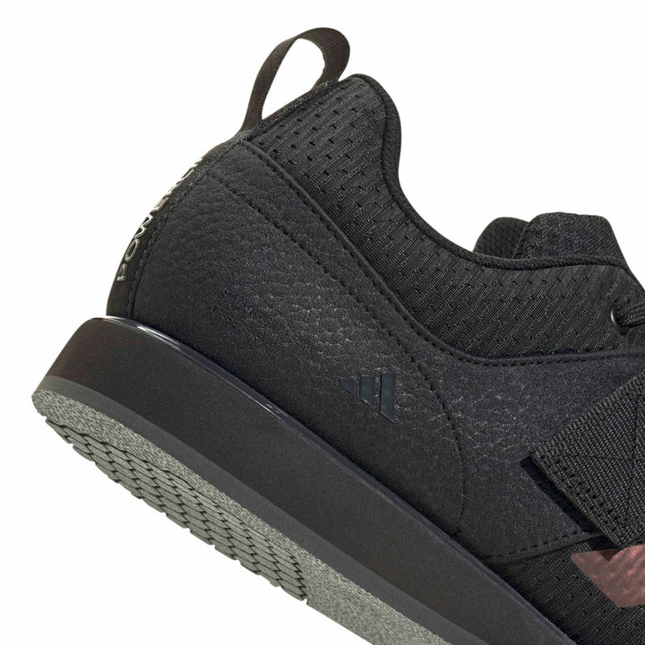 adidas Powerlift 5 - cblack/cblack/carbon