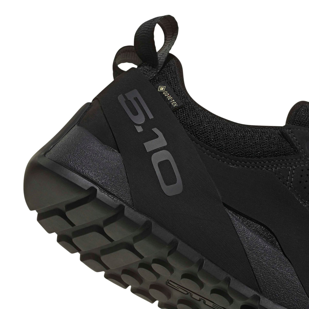 adidas Guidetennie Pro Gtx - cblack/carbon/cblack