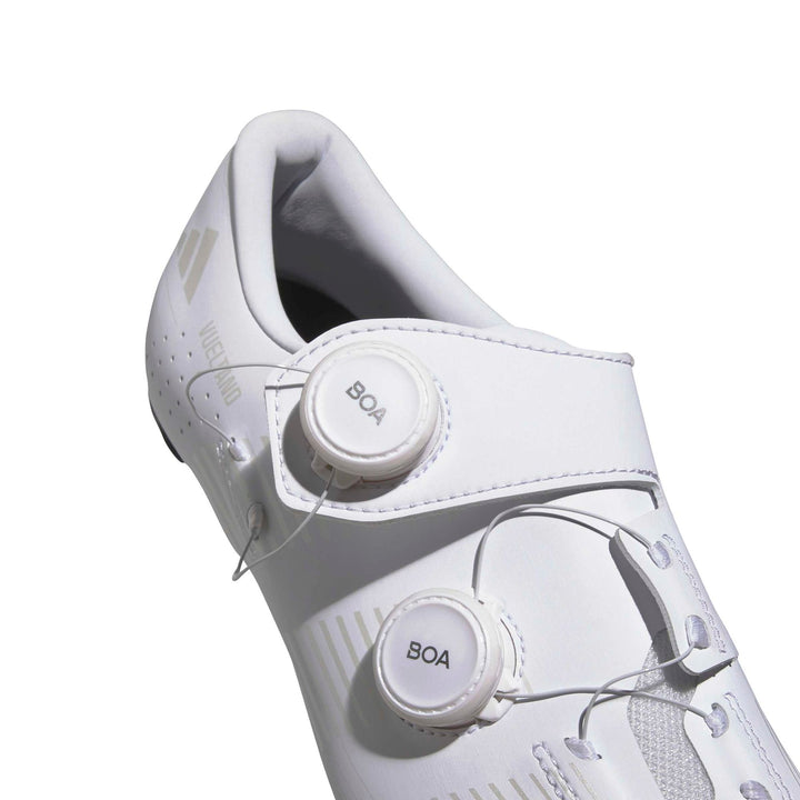 adidas Vueltano Carbon - ftwwht/zeromt/cblack