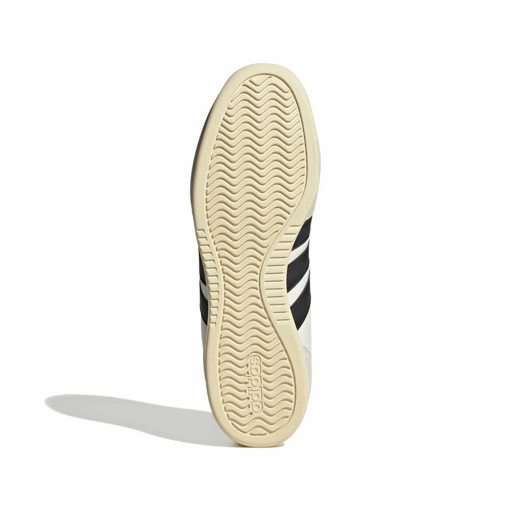 adidas Barreda Lo - cwhite/cblack/warvan