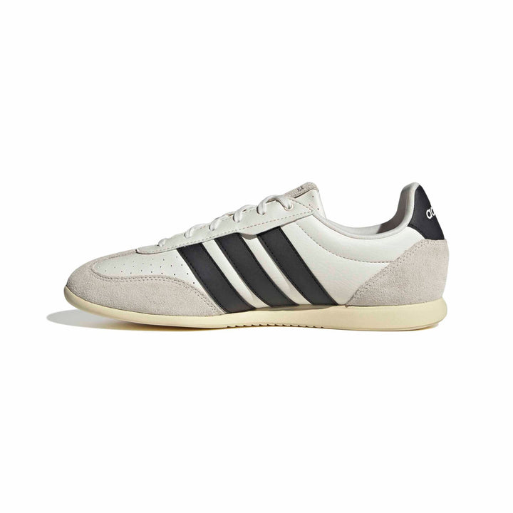 adidas Barreda Lo - cwhite/cblack/warvan