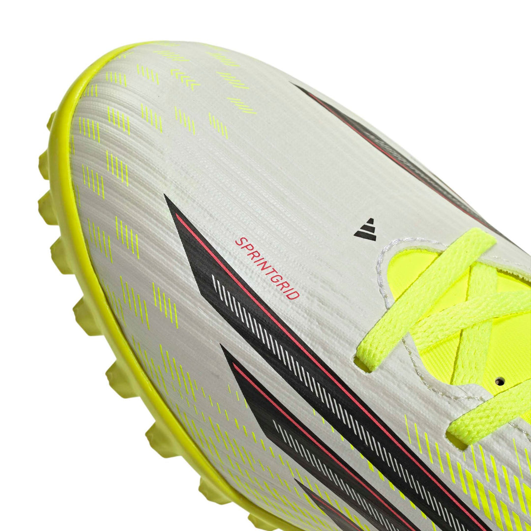 adidas F50 Club Tf - tesoye/cblack/lucred
