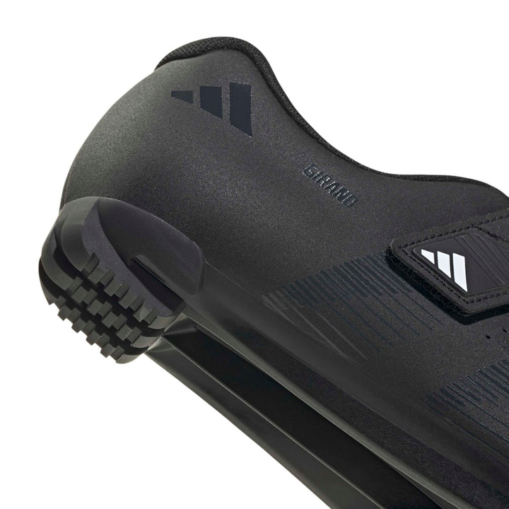 adidas Girano - cblack/cblack/ftwwht