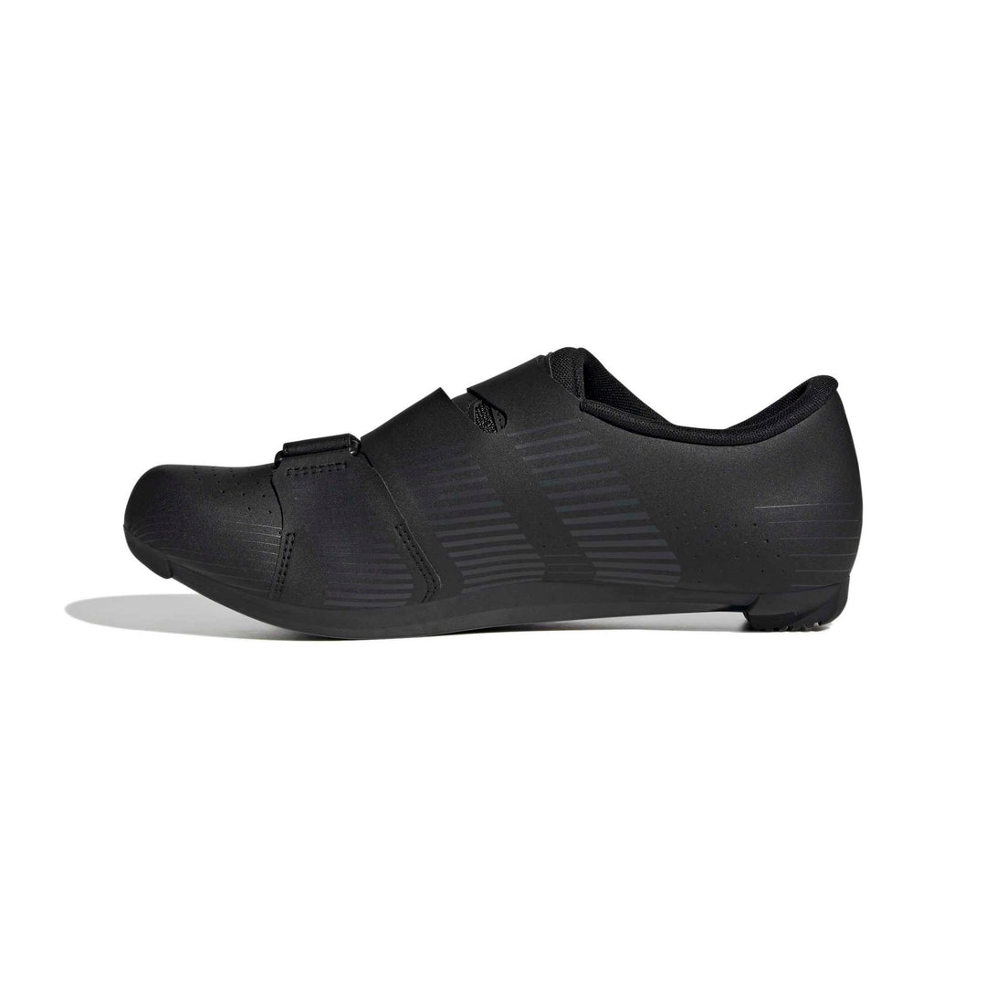 adidas Vueltano - cblack/cblack/ftwwht