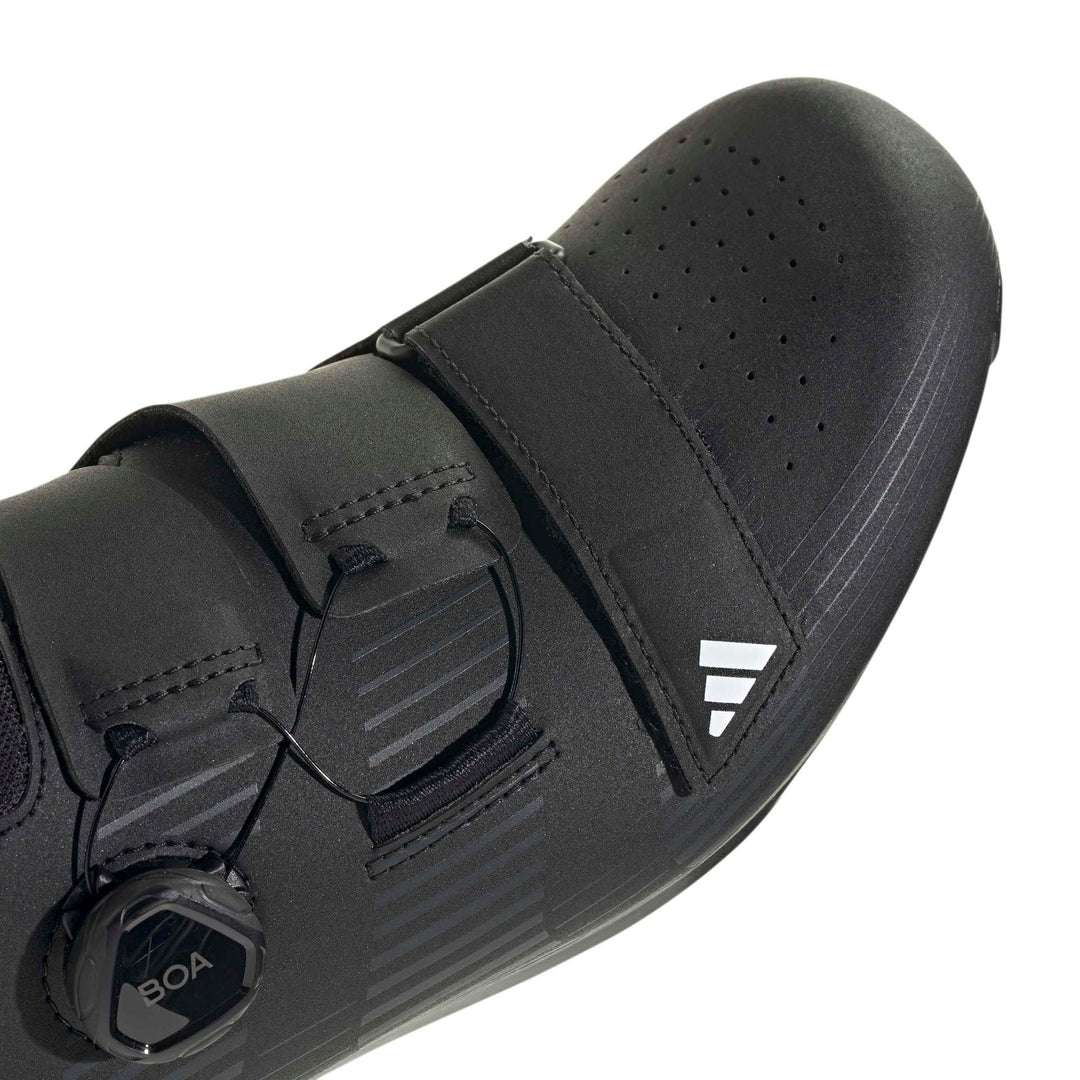 adidas Vueltano - cblack/cblack/ftwwht