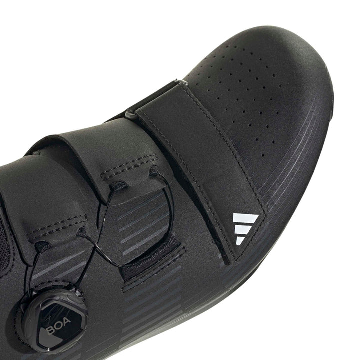 adidas Vueltano - cblack/cblack/ftwwht