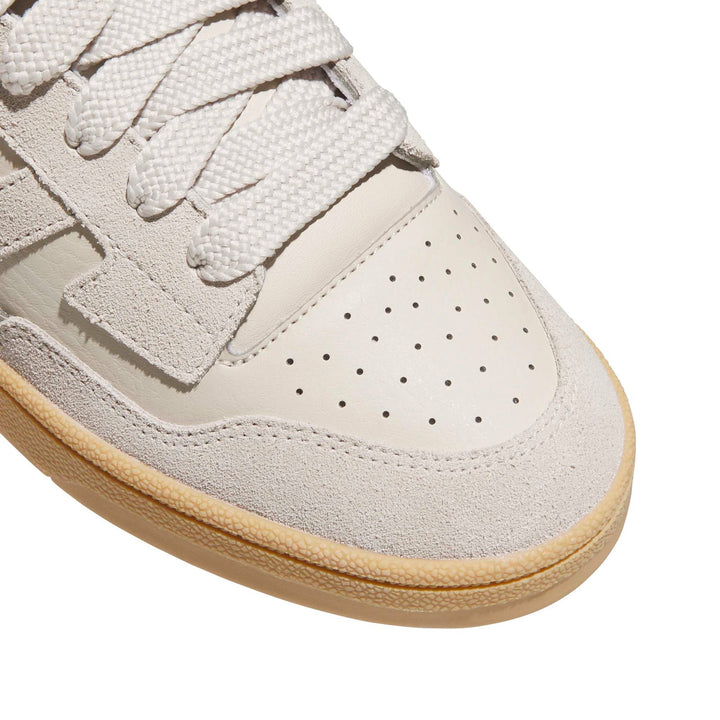 adidas Rapid Court Low - alumin/owhite/gum3