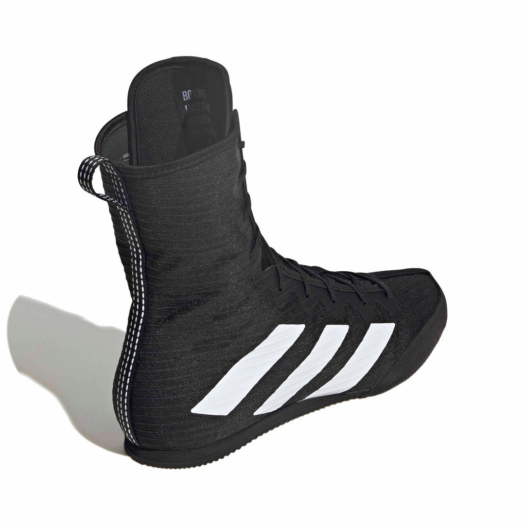 adidas Box Hog 4 - cblack/ftwwht/cblack