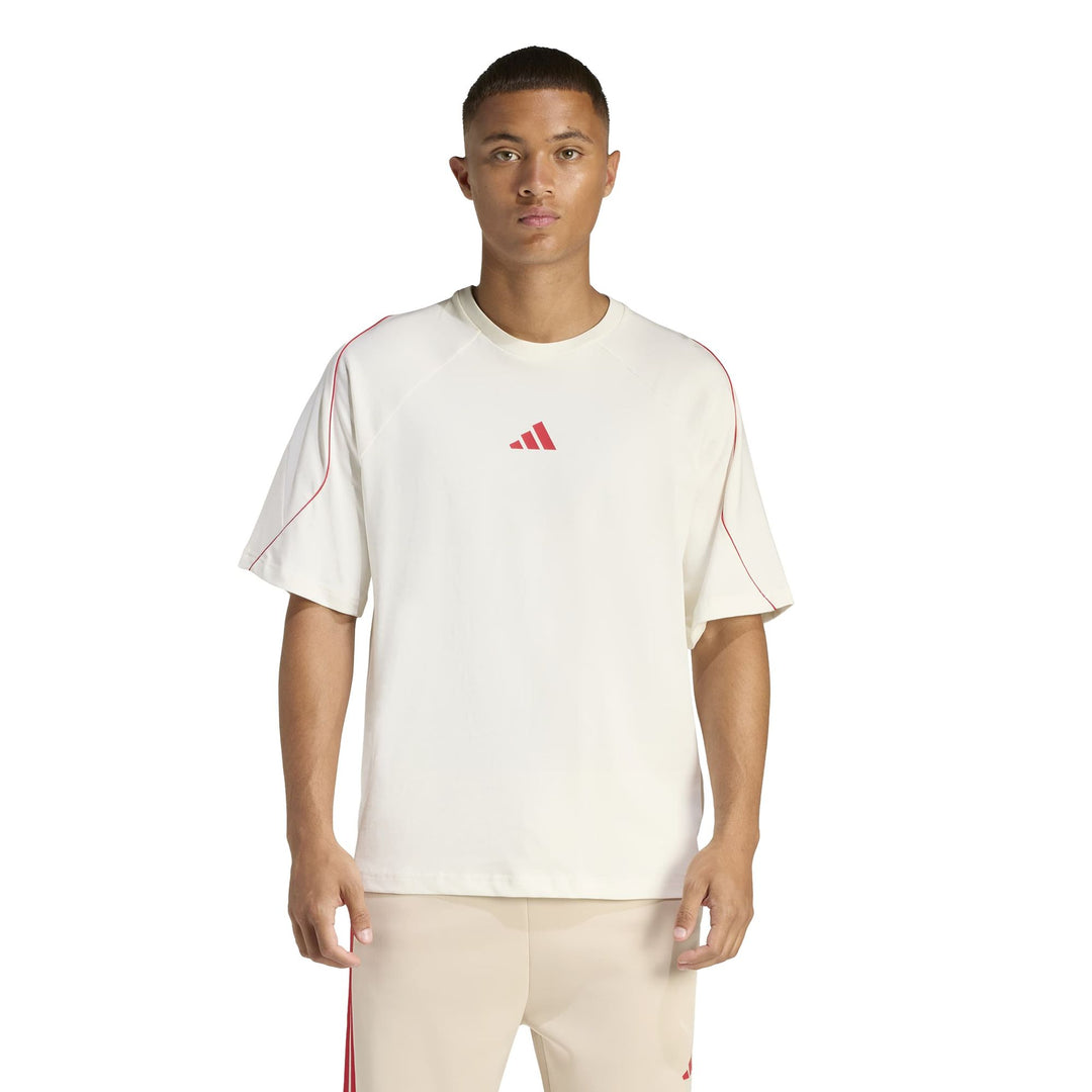 adidas M Stadium Tee - owhite/purrub
