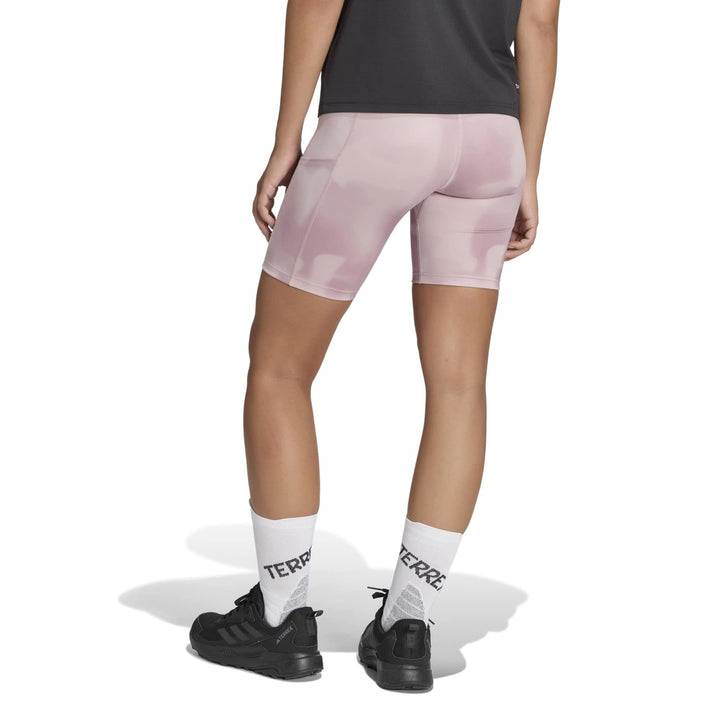 adidas Wmt 8In T Aop - magmau/dualil