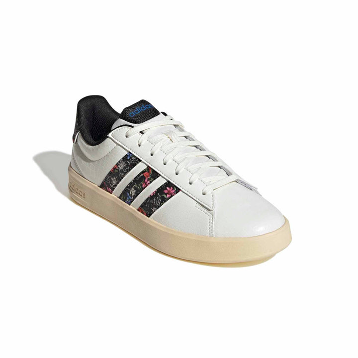 adidas Grand Court 3.0 - owhite/cblack/warvan