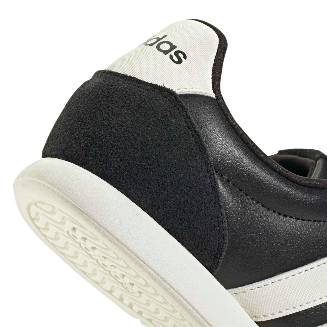 adidas Barreda Lo - cblack/cwhite/owhite