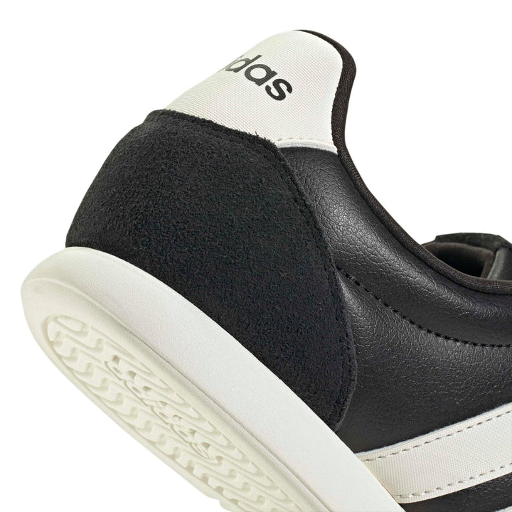 adidas Barreda Lo - cblack/cwhite/owhite