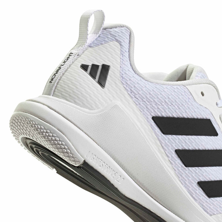 adidas Novaflight 2 M - ftwwht/cblack/ftwwht