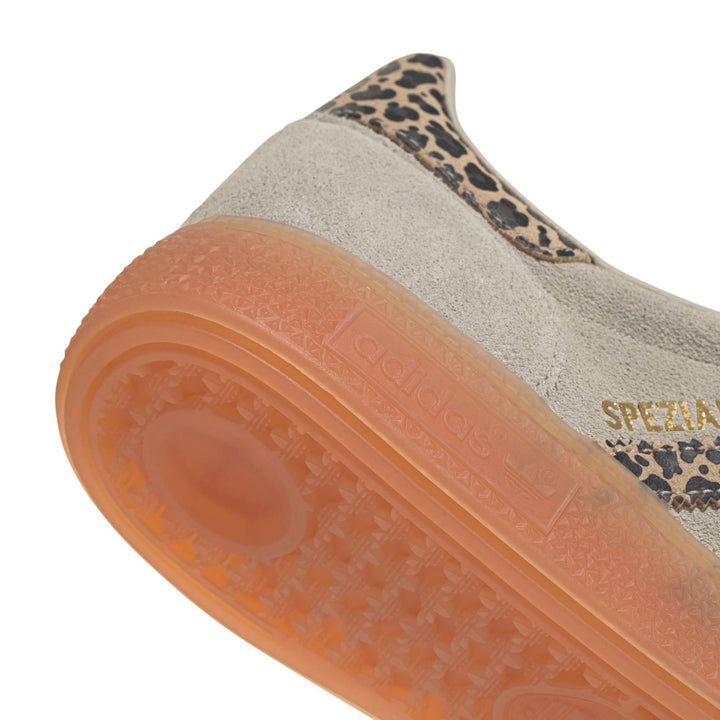 adidas Stabil 16 M - rayblu/ftwwht/luaq