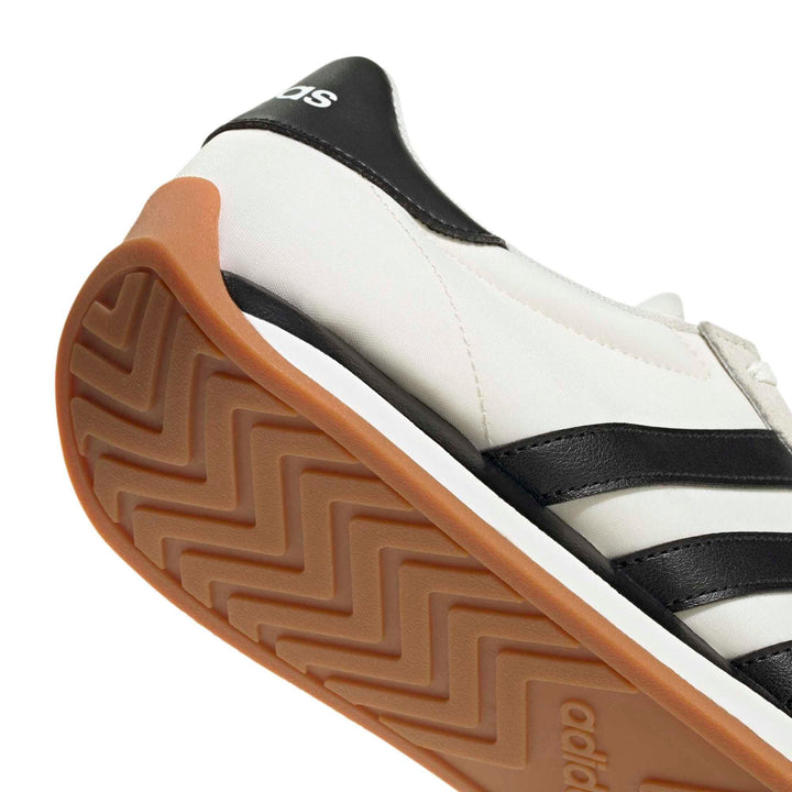 adidas Runvista - cwhite/cblack/gum10