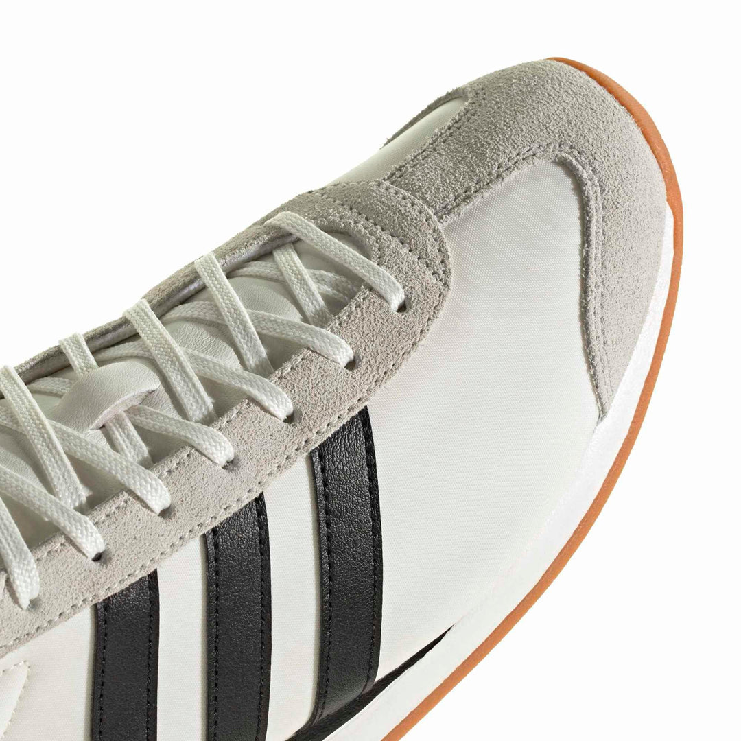 adidas Runvista - cwhite/cblack/gum10