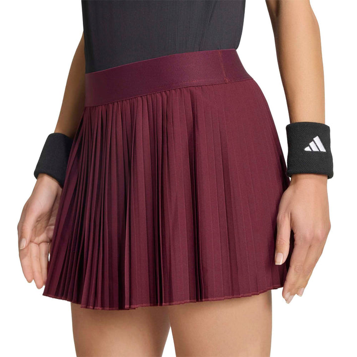 adidas Club Pleatskirt - maroon