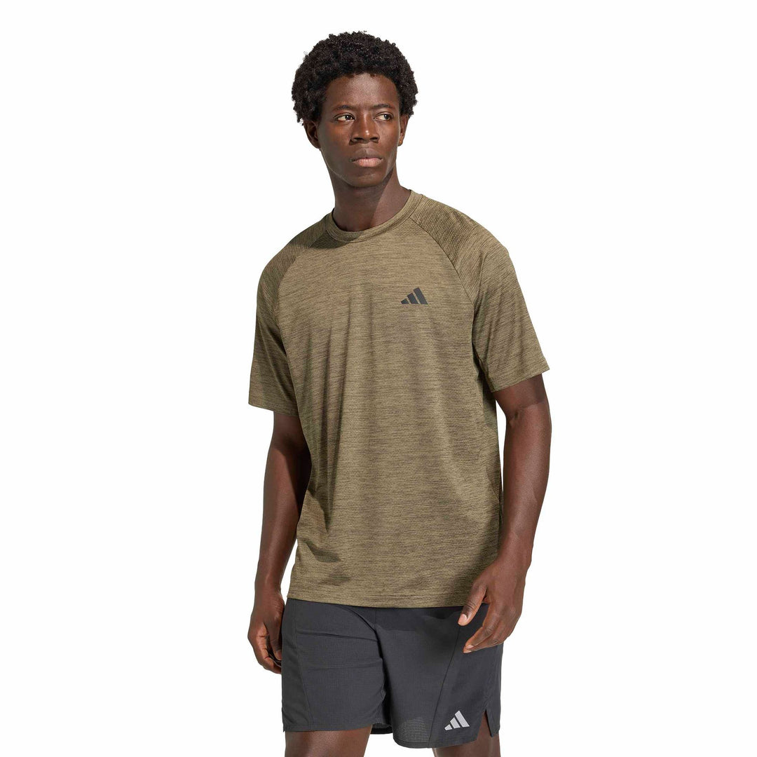 adidas Techess Tee - olistr/shaoli
