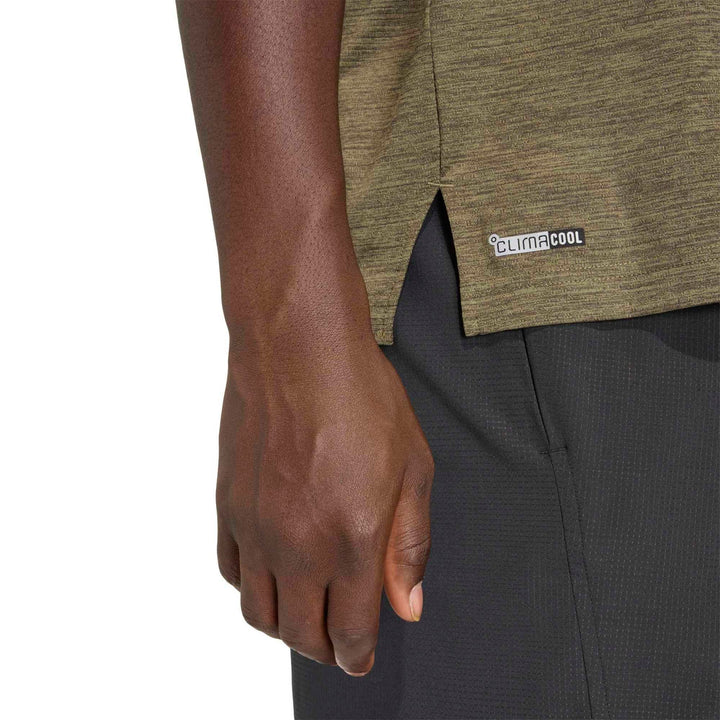 adidas Techess Tee - olistr/shaoli