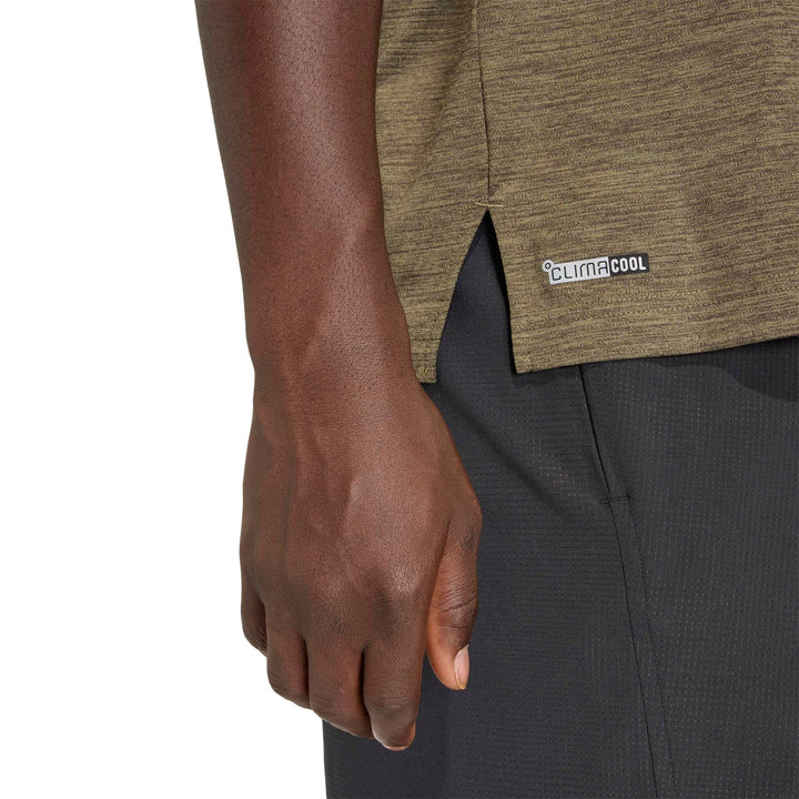 adidas Techess Tee - olistr/shaoli