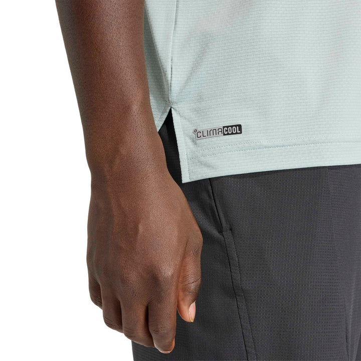 adidas Techess Tee - gretwo/chsogr