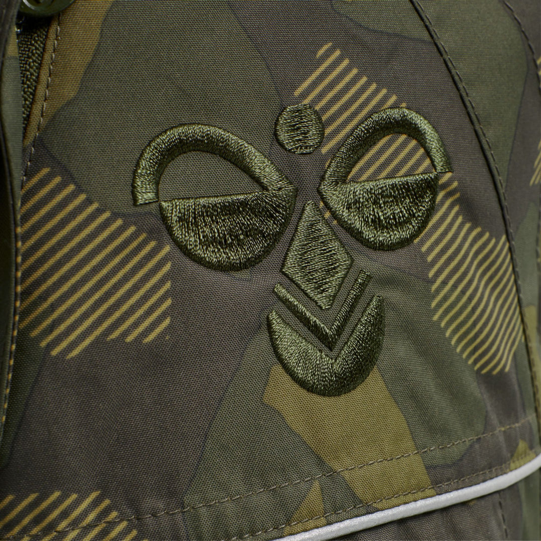 Hummel hmlJESSIE JACKET - OLIVE NIGHT/ ECRU OLIVE - 74 - olive night/ ecru olive