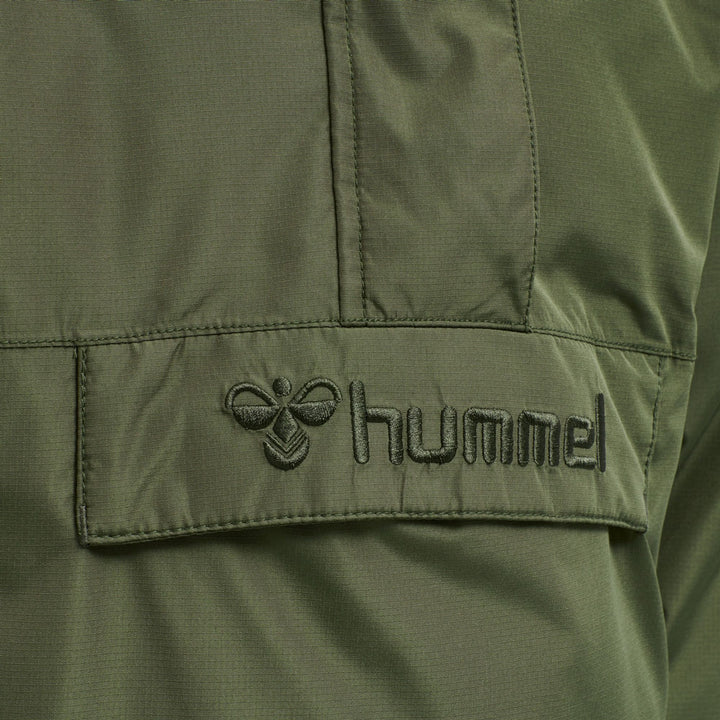 Hummel hmlCOZY JACKET - OLIVE NIGHT - 116 - olive night