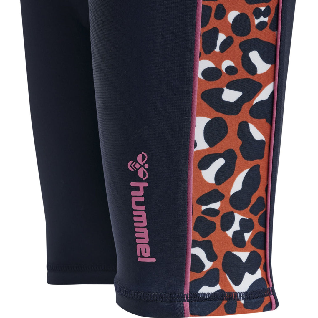 Hummel hmlTARNI SWIM SHORTS - black iris