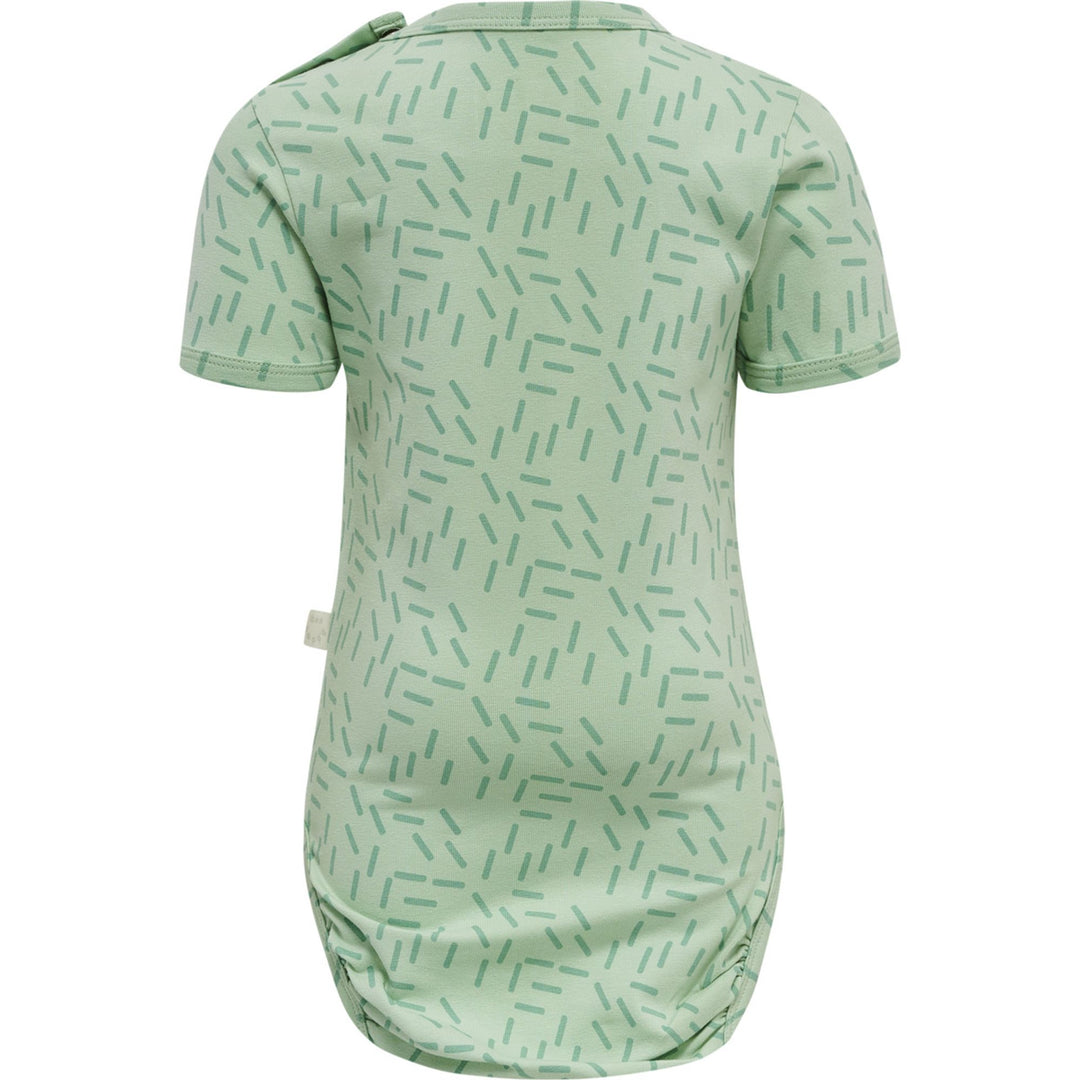 Hummel hmlRIVER BODY S/S - grayed jade