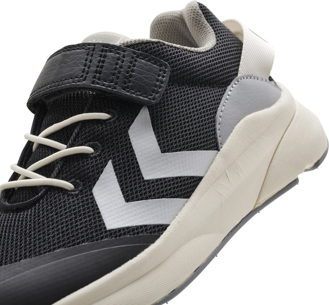 Hummel Reach 250 Recycled Jr - black
