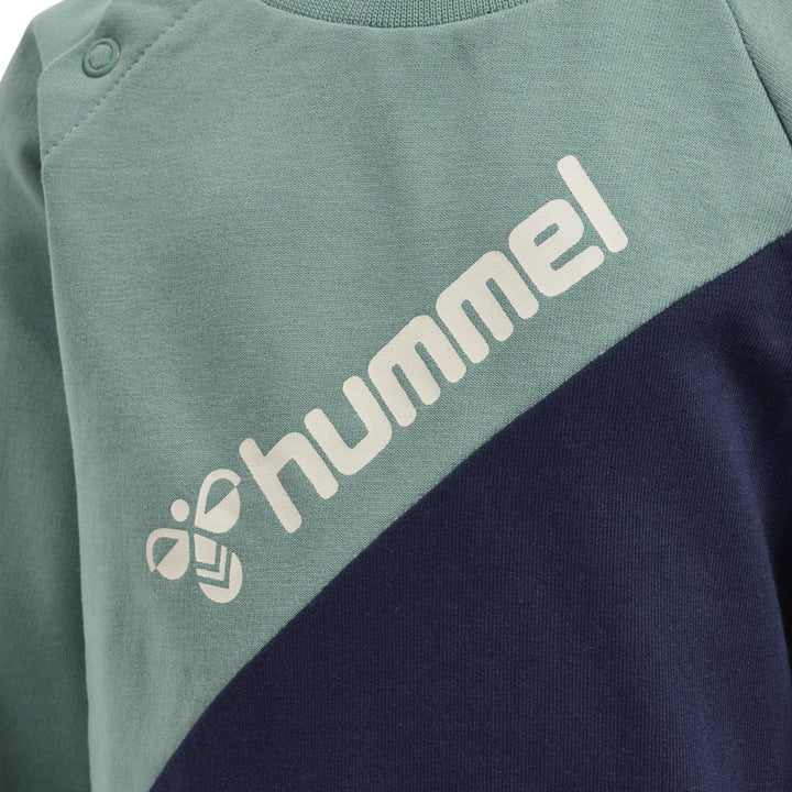 Hummel Hmlsportive Sweatshirt - black iris