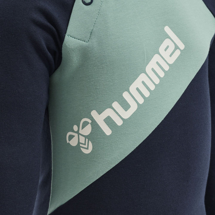 Hummel Hmlseoul Body L/S - black iris