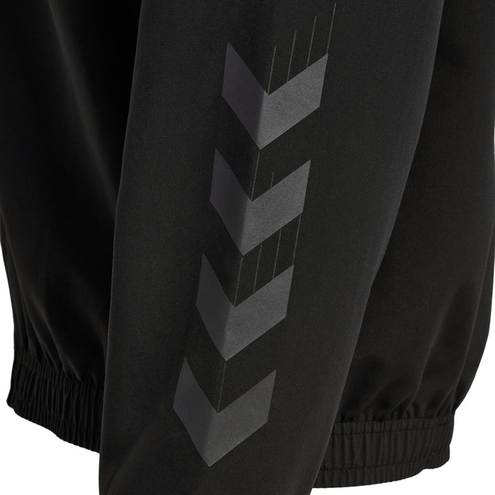 Hummel Hmltravel Woven Jacket - black
