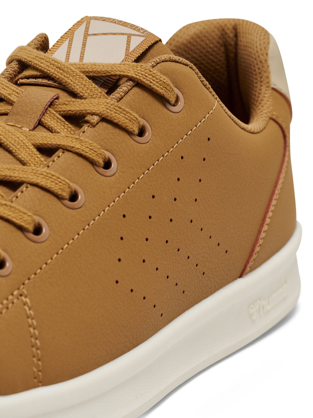 Hummel Court Line Sn - cathay spice