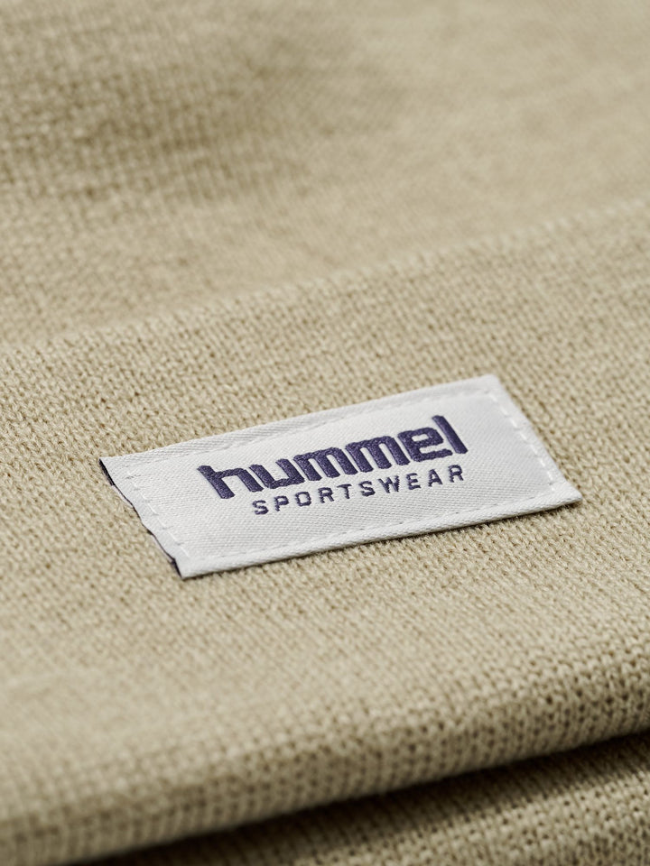 Hummel Hmljr Knit Beanie - cornstalk