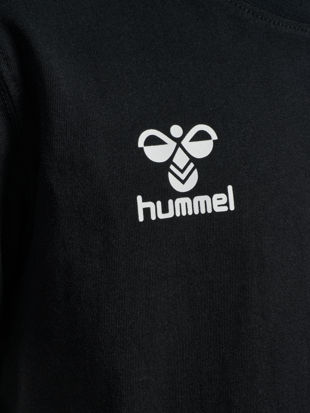 Hummel hmlGO 2.0 CHEVRON T-SHIRT S/S KIDS - BLACK