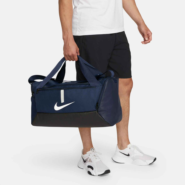 Nike Academy Team Fußball-Sporttasche (Klein, 41 l)