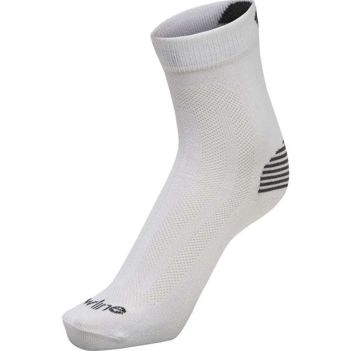 newline Base Sock - white