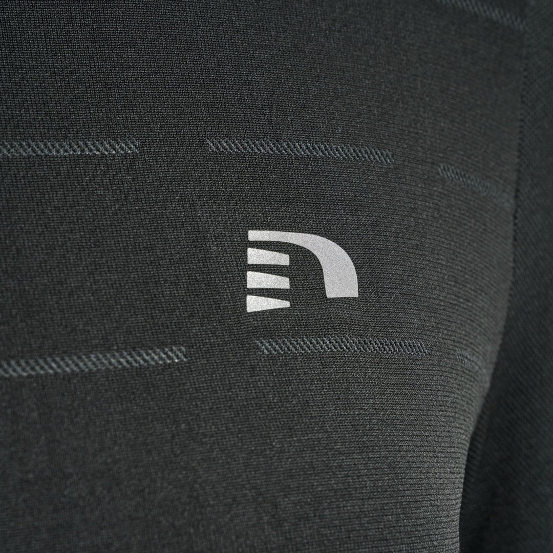 newline Nwlcambrigde Seamless Hoodie Women - black