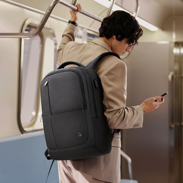 Oiwas Rucksack-Schwarz Ocb4240_01