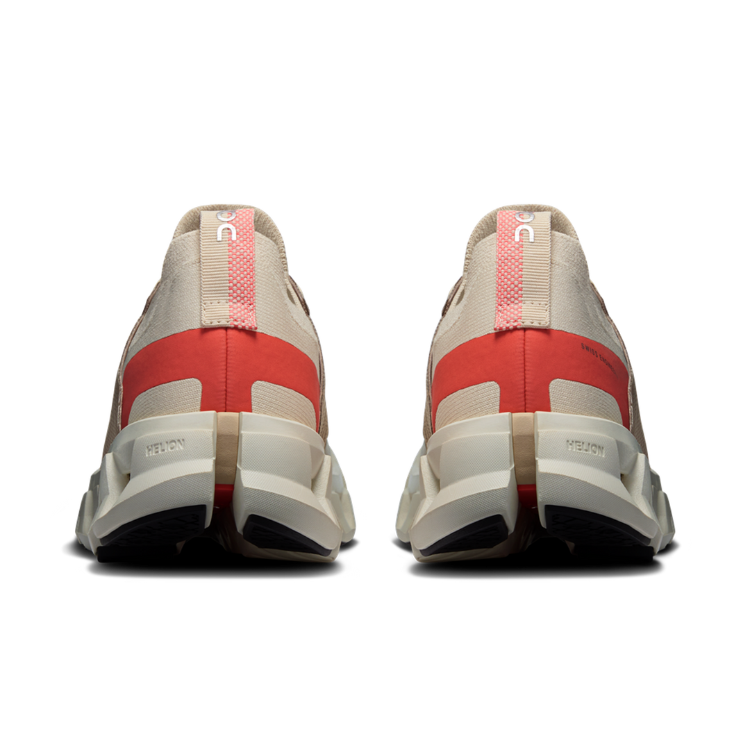 On Cloudswift 4 - Cream / Salmon