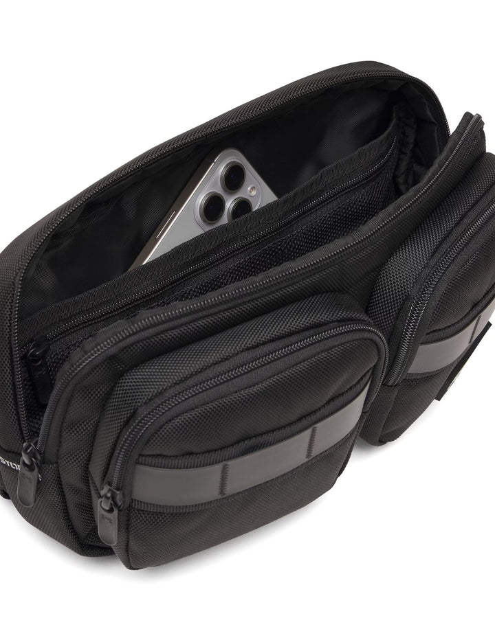 Under Armour New Ua Triumph Crossbody - black